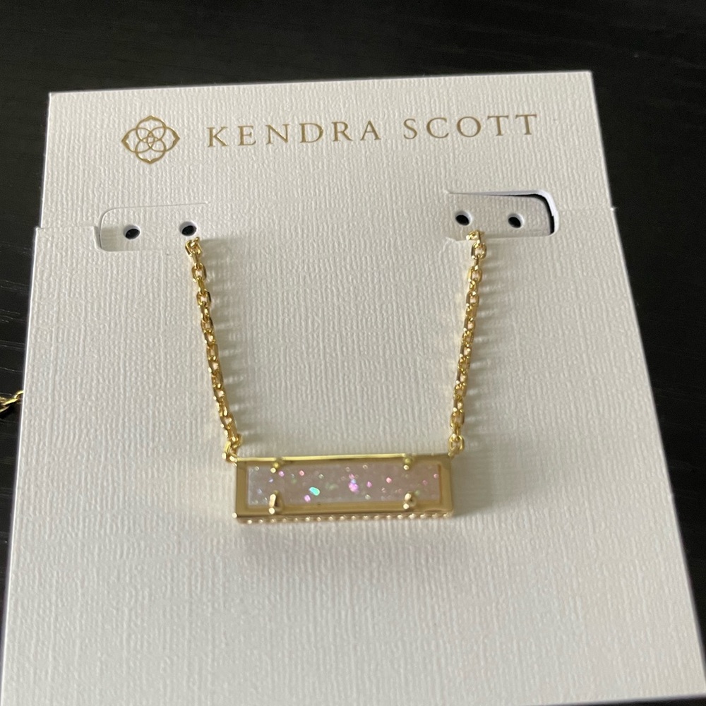 NWT* Kendra Scott Leanor Necklace in Iridescent Drusy, Gold Plated